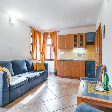 Guest house Labyrint *