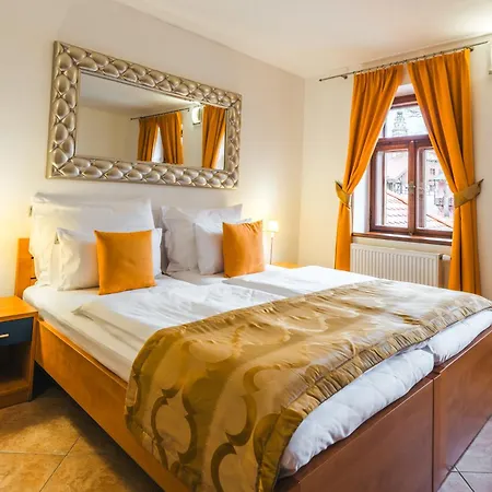 Labyrint - Free Parking 3* Cesky Krumlov